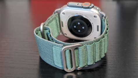 nava bands review|Tech Review – Nava Bands Voyager Loop strap for Apple Watch .